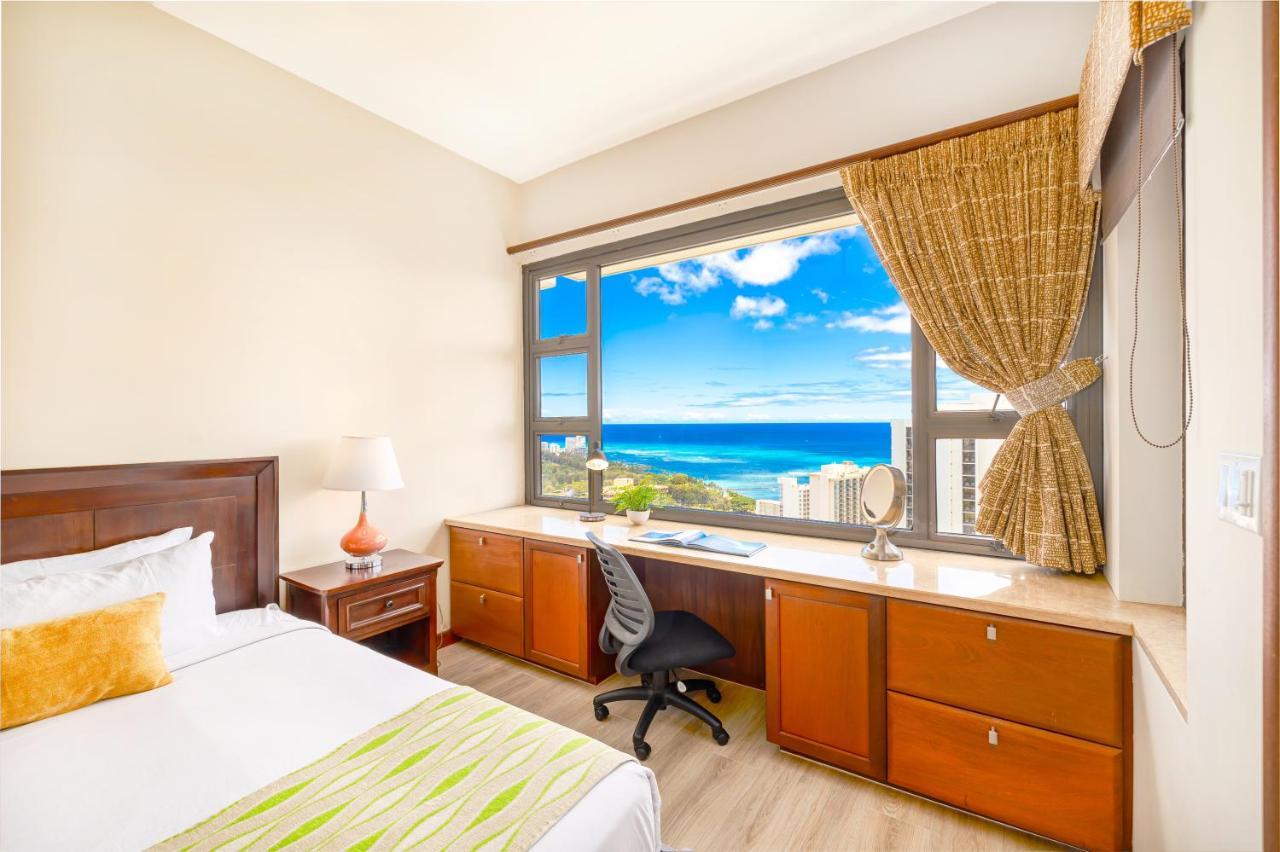 Apartmán Upscale Penthouse With Ocean Views - Free Parking Honolulu Exteriér fotografie