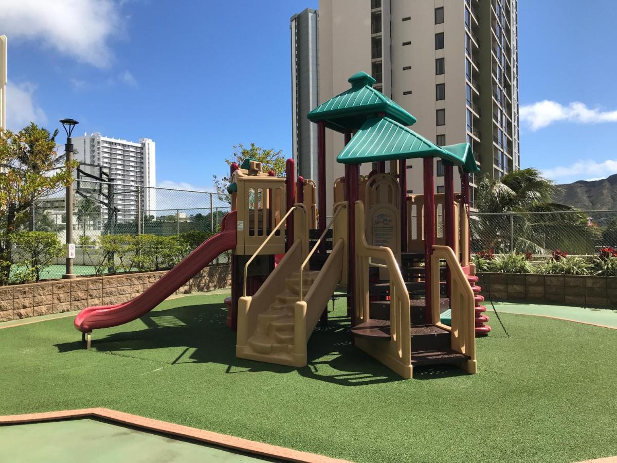 Apartmán Upscale Penthouse With Ocean Views - Free Parking Honolulu Exteriér fotografie